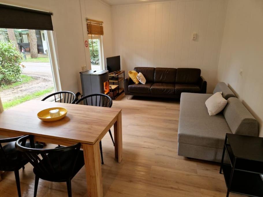 3 Bedroom Chalet On Camping Gt Balen Exterior photo